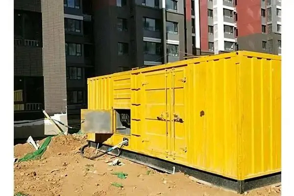 防城港发电机租赁中燃油压力过低会对发动机的哪些部件造成损坏？